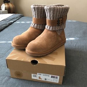 Like new UGG short ‘Cambridge’ boots